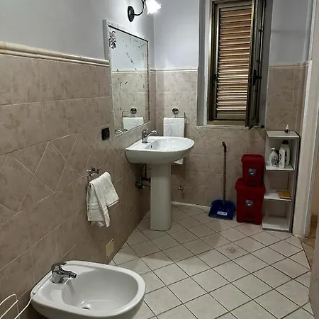 Casa Dei Limoni Apartment *